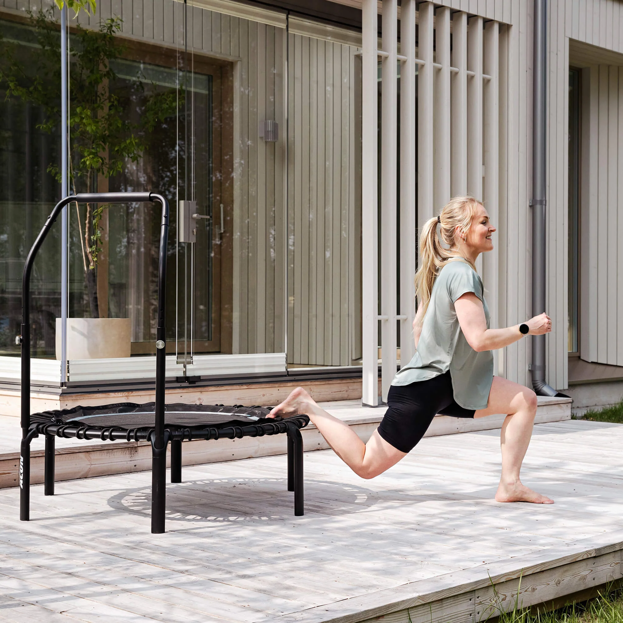 Acon Runder Rebounder Fit 1,12 m mit Aktiv-Haltestange - Image 3