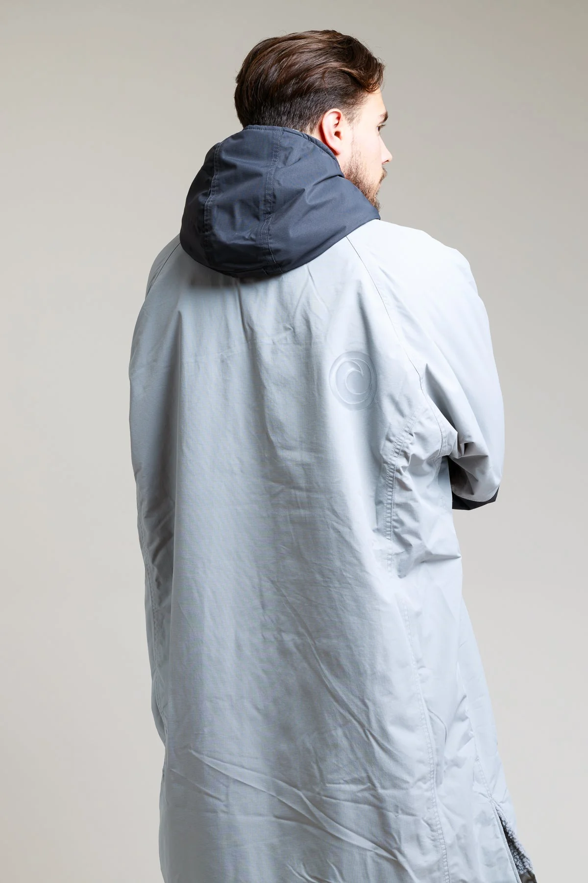 White Water Adults Hard Shell Robe - Steel Grey - Image 6