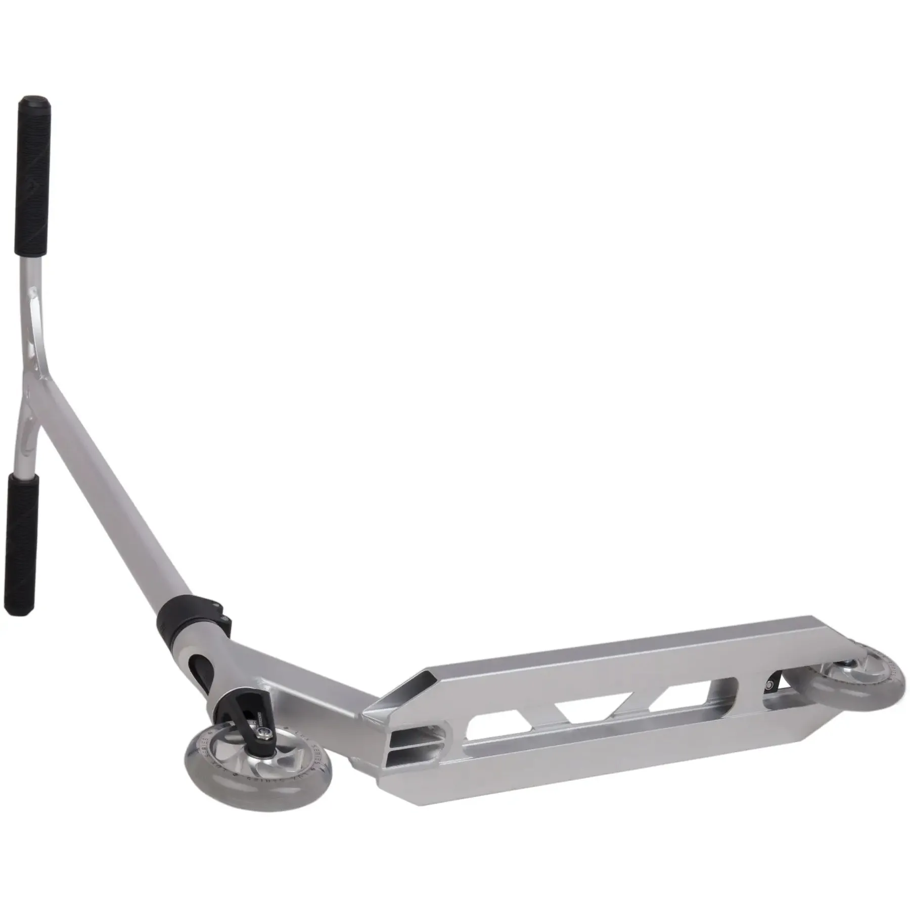 Striker Complete Scooter Lux Silver - Image 3